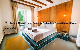 Very Chic Hotel Adult Only